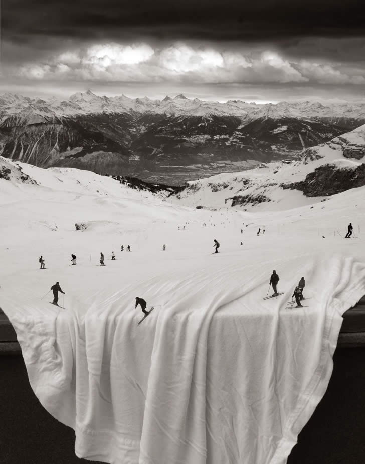 Deceptive Photomontage by Thomas Barbey